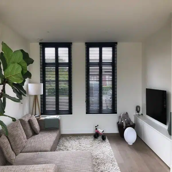 Shop blinds in dubai