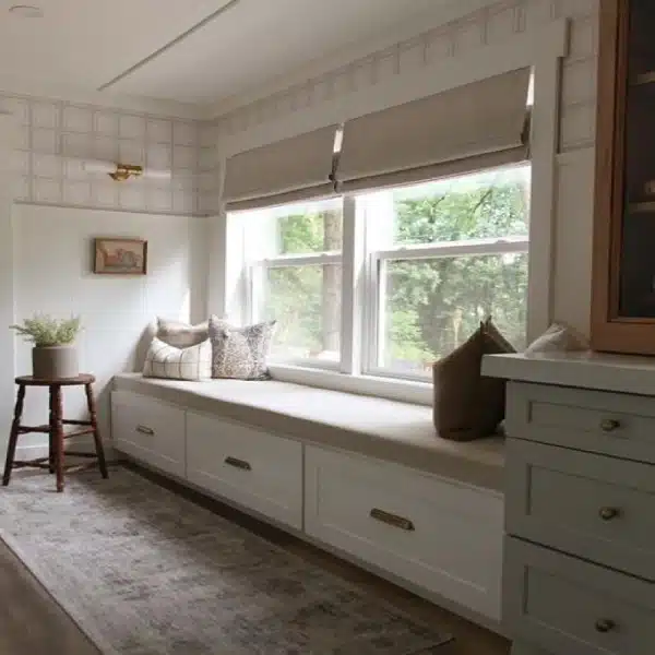 Roman Blinds for Homes in Dubai